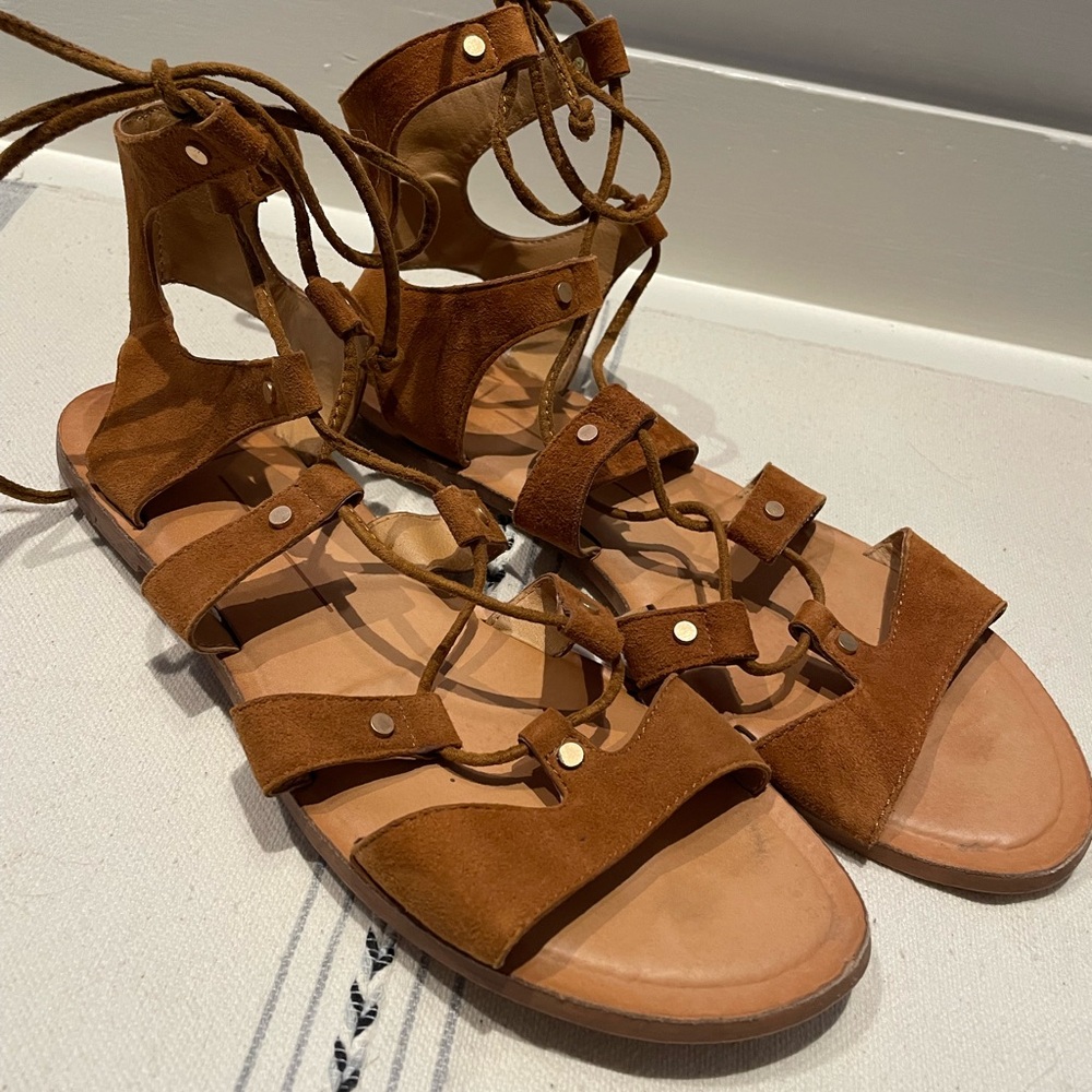 DV by Dolce Vita Tan Gladiator Sandals